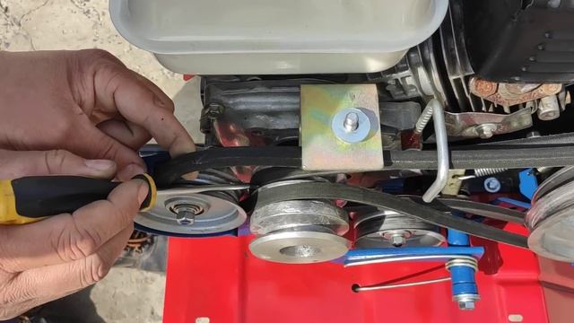 Регулировка ремней и установка тяг мотоблока ОКА НЕВА