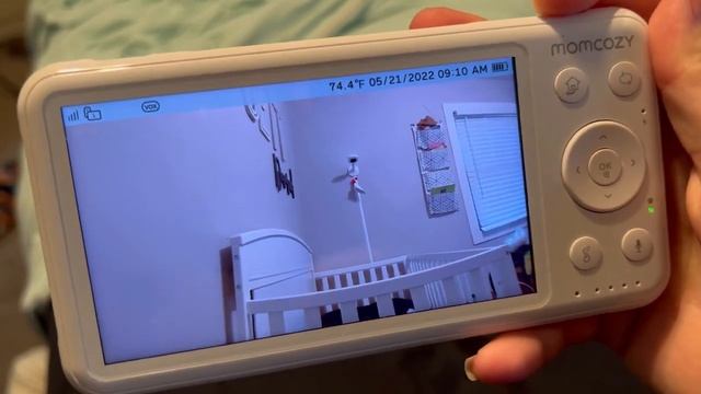Momcozy Video Baby Monitor, 1080P 5' HD Baby Monitor Review, Best double camera on here for price смотреть онлайн