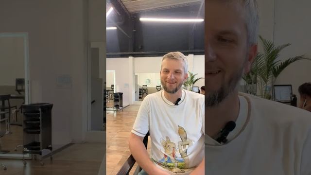 Выщипывать брови, бороду или нет? Ухожен, не мужик? Всем не угодишь Аргентина бровист смотреть онлайн