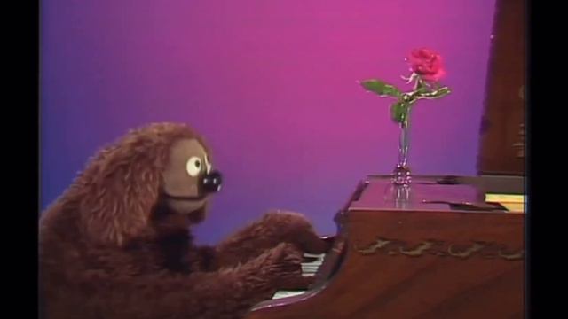 The Muppet Show - 207: Edgar Bergen - UK Spot: “Show Me a Rose” (1978) смотреть онлайн