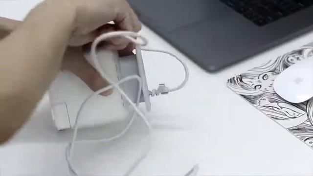 MacBook Power Adapter Case with Cord Winder смотреть онлайн