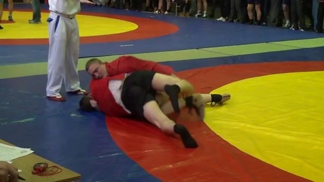 Фещенко - Записочный (90кг). Чемпионат Киева по самбо 2013. смотреть онлайн