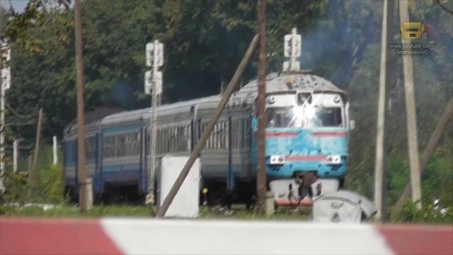 Дизельпоезд ДР1А-215-184, Е40, Запытов, Львовская область смотреть онлайн