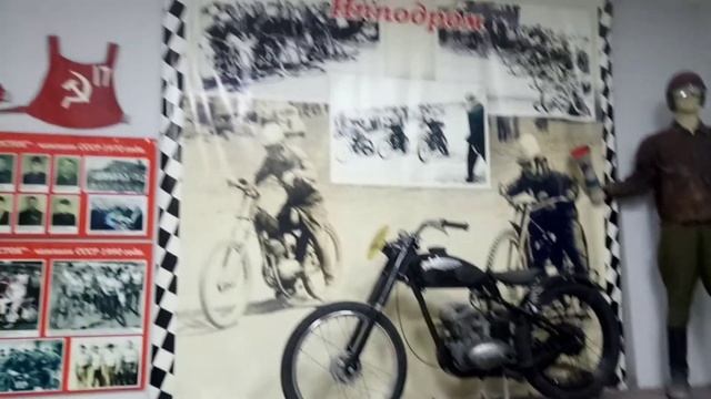 Музей АвтоМотостарены. смотреть онлайн