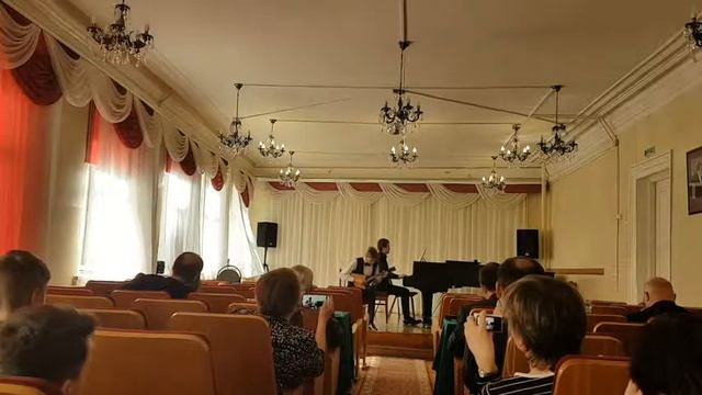 Д. Чимароза - Концерт C Minor I, II части