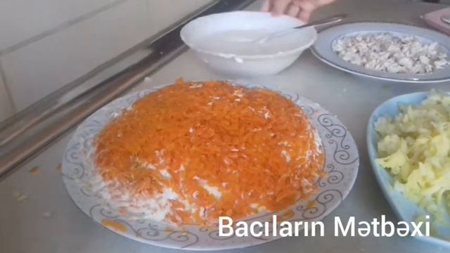 ƏN ASAN ÜSULLA MİMOZA SALATI RESEPTİ| MİMOZA SALATASI TARİFİ✔😉 смотреть онлайн