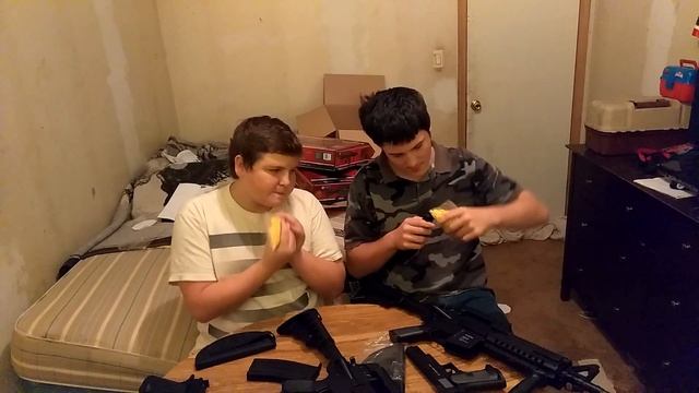 Airsoft Unboxing: Crosman Elite Frontline Force Combo Kit смотреть онлайн