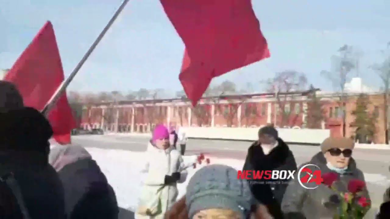 30 суток ареста за возложение цветов в Благовещенске. 5 декабря 2021 года смотреть онлайн