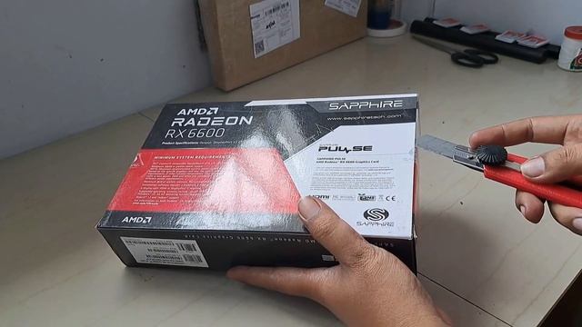 Unboxing VGA Card Sapphire Pulse Radeon RX 6600 8 GB GDDR6 смотреть онлайн
