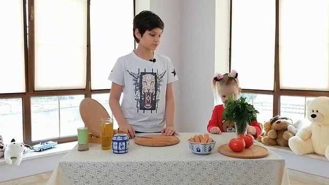 ОМЛЕТ С СОСИСКАМИ, ОГРОМНЫЙ!!! Завтрак для всей семьи! смотреть онлайн