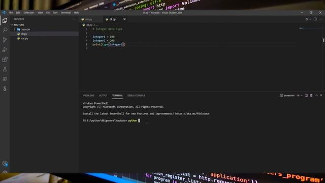 Python Variables and Data Types Tutorial смотреть онлайн