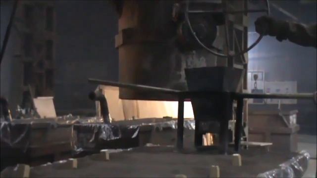 Разливка с помощью сифонного ковша смотреть онлайн