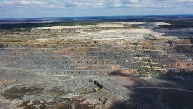 " Беларуский Байкал " в будущем ?. Гранитный карьер - Микашевичи. #БАЙКАЛ #МИКАШЕВИЧИ #ВОДОПАД смотреть онлайн