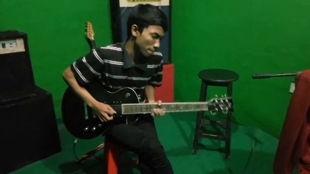 DEMO LTD EC1000 WITH PICKUP DUNCAN DESIGNED HB105 смотреть онлайн