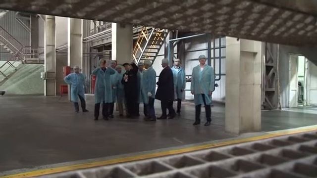 Екскурсія на Ветропак Гостомельський склозавод смотреть онлайн