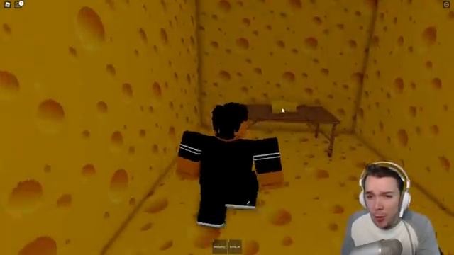 I Survived Roblox Cheese Escape смотреть онлайн