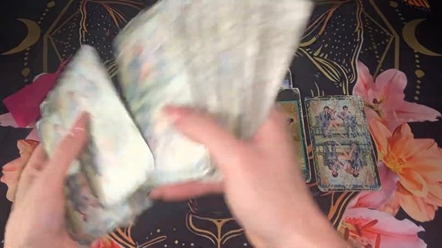 Что он думает о ваших отношениях?! #2 часть #тароонлайн #гадание #гадатьнамужчину #онлайнгадание смотреть онлайн
