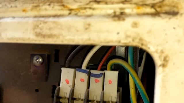 Daikin Inverter R22 Model Error H9 Kaise find out karte hain Remote Se error kaise nikaalte hain смотреть онлайн