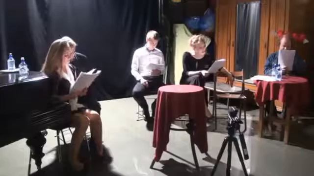 Читка пьесы Дмитрия Бочарова и Татьяны Бориневич "Два ангела на двоих", читают актеры Малого театра смотреть онлайн