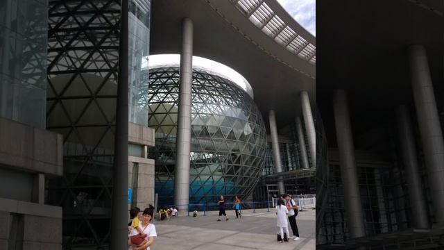 Shanghai China Hongqiao Indigo Hotel And Mall Connecting To Railway Station And Hongqiao Airport