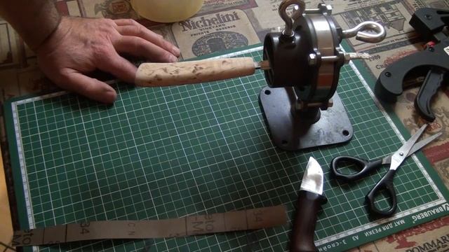 Начинающим ножеделам. Улучшаем работу наждачной бумагой. смотреть онлайн