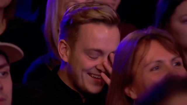 JUDGES Take On DOG YOGA on Britain's Got Talent 2017 | Got Talent Global смотреть онлайн