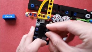 Lego Mini Technic Pistol (working) +(Tutorial)