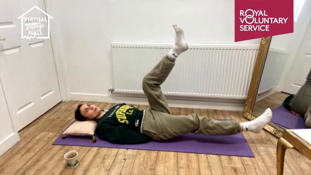Pilates 109 with April Moon ?♀️ смотреть онлайн