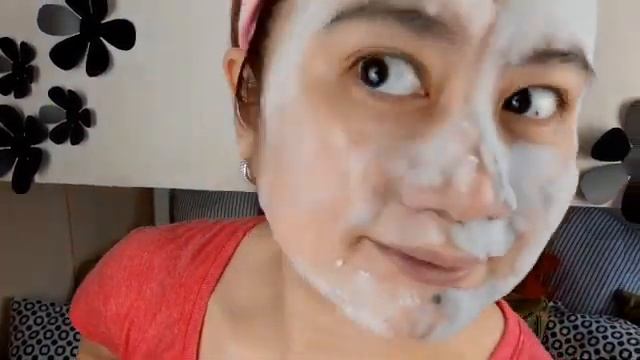 PRETTY SECRET Milky and Charcoal Bubble Clay Mask Cleanser | Demo + Comparison смотреть онлайн