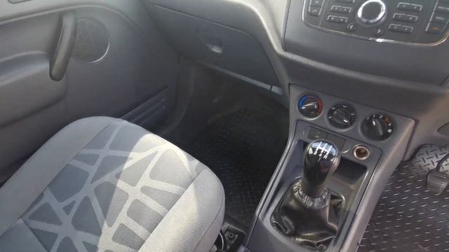 Ford Transit Connect 1.8 TDCi T200 L1 H1 4dr DPF смотреть онлайн