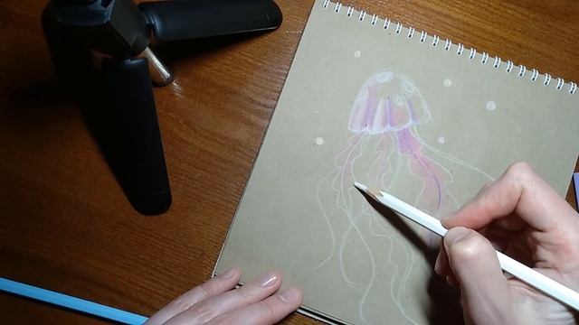 Как нарисовать медузу. Простой, но эффектный рисунок. смотреть онлайн