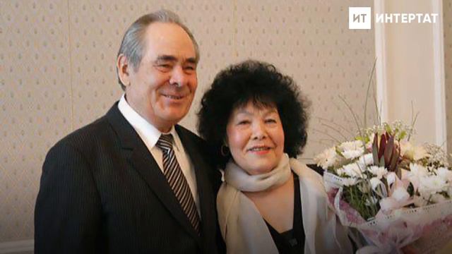 "Сагындыра". Әлфия Авзалова. Ренат Харис сүзләре, Резеда Әхиярова музыкасы смотреть онлайн