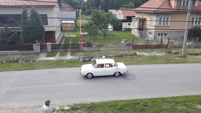 Парад Ретро Автомобилей в Словакии смотреть онлайн