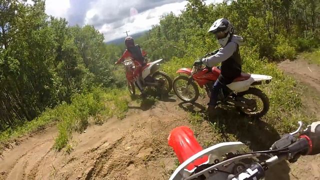 Crf150r Vs Crf250r Vs Crf250x смотреть онлайн
