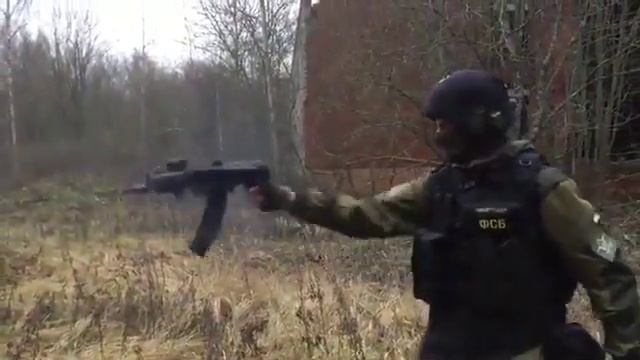 Russian soldier shoots Ak смотреть онлайн