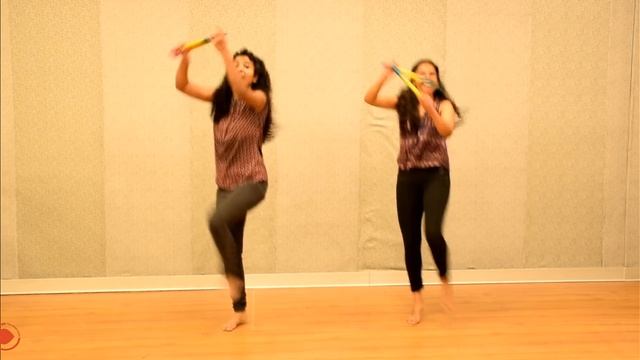 Garba Dandiya Dance | Nagada Sang Dhol Baje | Ram Leela смотреть онлайн