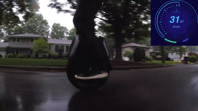 EUC - Pre-Production King Song KS-16X - Quick Ride in the Rain смотреть онлайн