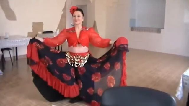 Цыганочка с выходом .Наталья танцует. Каменск —Уральский. РОССИЯ. смотреть онлайн