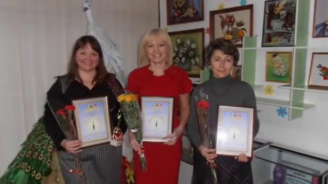 Поздравление коллегам с 8 марта смотреть онлайн