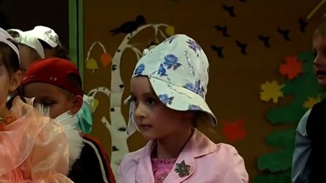 "Осенняя сказка" развлечение в средней группе смотреть онлайн