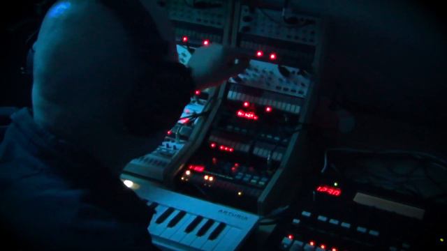 Kraftwerk - Computerliebe / Played on Korg Volca Synthesizers смотреть онлайн
