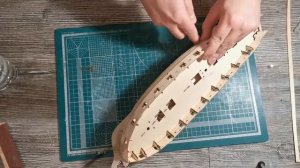 Парусник Бриг Меркурий. Пошаговая сборка. Черновая обшивка рейками