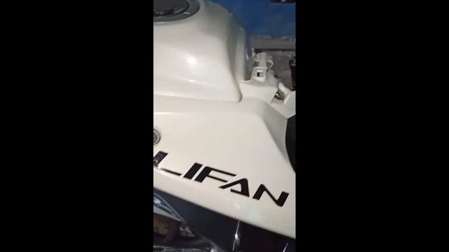 Lifan kp350. добираемся к воздушному фильтру смотреть онлайн