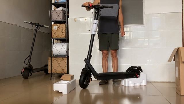X9 PRO MAX Scooter Overview - 48V 1000W