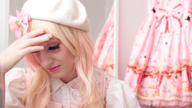 LOLITAS ARE NOT LIVING DOLLS !!! смотреть онлайн