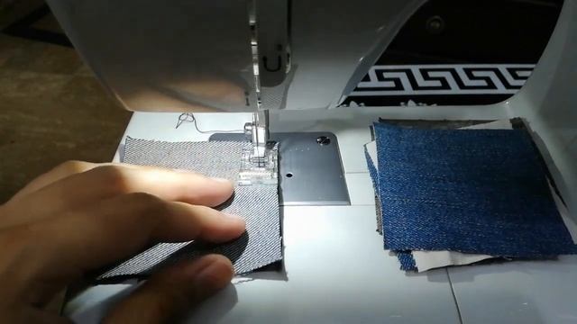 Singer® Tradition™ 2263 | How to use Roller Foot смотреть онлайн