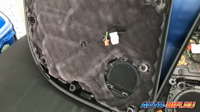 Замена штатной аудиосистемы в Audi A6 (C8) смотреть онлайн