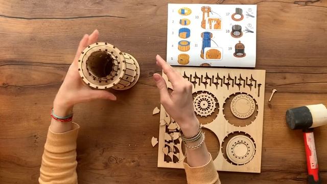 Обзор Сборный деревянный маяк