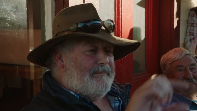 The Country Pub Project | Airbnb смотреть онлайн