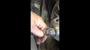 Bearcat 570 belt removal